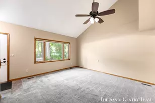 17771 148th Ave, Spring Lake, MI 49456 - Photo 9