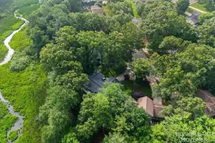 1292 Edinborough Dr, Norton Shores, MI 49441 - Photo 3