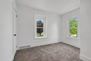 224 W Burnham Street W, Battle Creek, MI 49015 - Photo 15
