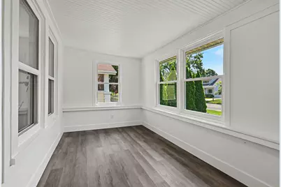 224 W Burnham Street W, Battle Creek, MI 49015 - Photo 5