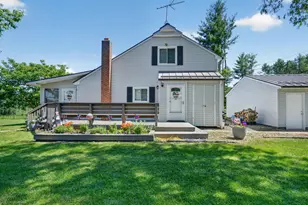 10041 Birch Dr, Riverdale, MI 48877 - Photo 15