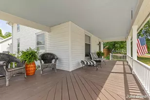 40 S Monroe St NE, Rockford, MI 49341 - Photo 3