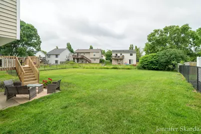 3054 Woodglen Street NW, Grand Rapids, MI 49504 - Photo 43