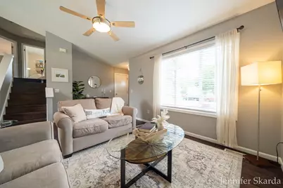 3054 Woodglen Street NW, Grand Rapids, MI 49504 - Photo 13