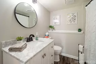 3054 Woodglen St NW, Grand Rapids, MI 49504 - Photo 37