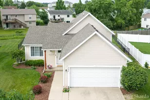 3054 Woodglen St NW, Grand Rapids, MI 49504 - Photo 3
