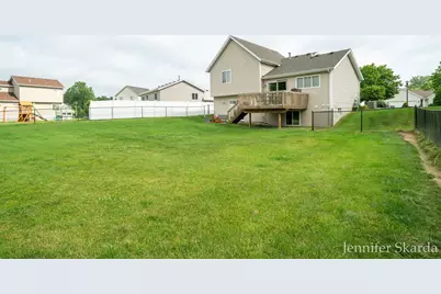 3054 Woodglen Street NW, Grand Rapids, MI 49504 - Photo 51