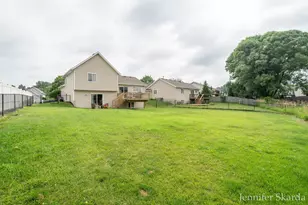 3054 Woodglen St NW, Grand Rapids, MI 49504 - Photo 45