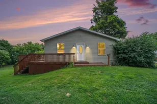 215 S Lincoln Ave, Three Rivers, MI 49093 - Photo 1