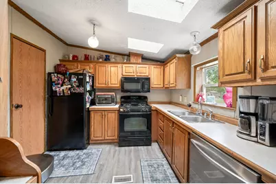 1012 Henderson Street, Big Rapids, MI 49307 - Photo 5