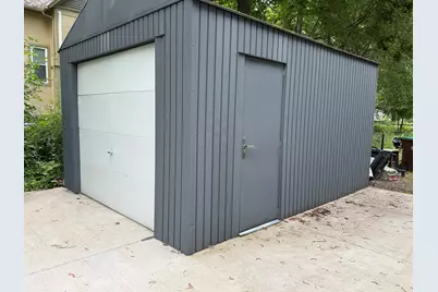 409 E Porter Street, Albion, MI 49224 - Photo 29