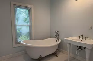 409 E Porter St, Albion, MI 49224 - Photo 15