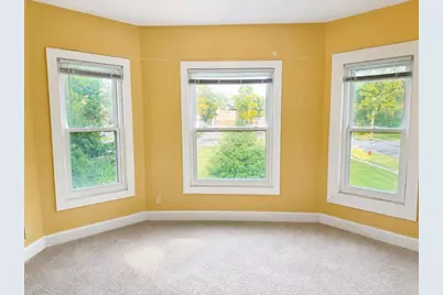 409 E Porter Street, Albion, MI 49224 - Photo 17