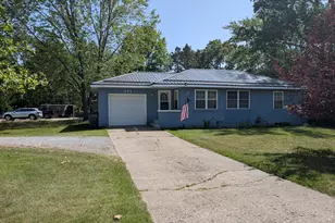 271 Randall Rd, Muskegon, MI 49441 - Photo 1