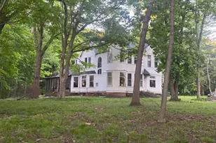1297 Colfax Ave, Benton Harbor, MI 49022 - Photo 3