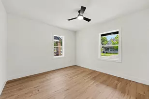 1967 Francis Ave SE, Grand Rapids, MI 49507 - Photo 9