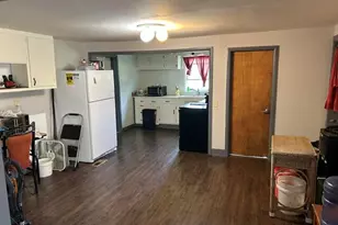 1984 Greenly Ave, Benton Harbor, MI 49022 - Photo 3