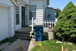 1984 Greenly Ave, Benton Harbor, MI 49022 - Photo 11