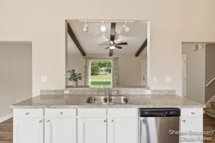 7470 Louise Ave, Jenison, MI 49428 - Photo 9