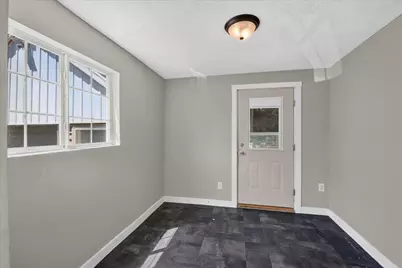 196 W Pitman Avenue, Battle Creek, MI 49017 - Photo 19