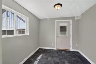 196 W Pitman Ave, Battle Creek, MI 49017 - Photo 19