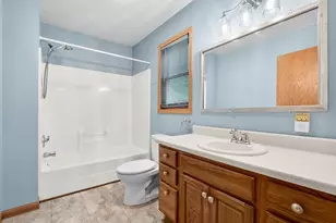11065 E Indian Lake Dr, Vicksburg, MI 49097 - Photo 11