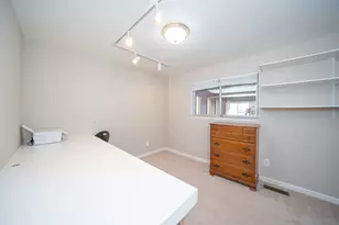 14490 Edshire Dr, Sterling Heights, MI 48312 - Photo 31