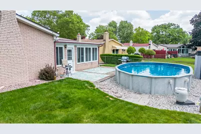 14490 Edshire Drive, Sterling Heights, MI 48312 - Photo 7