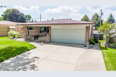 14490 Edshire Drive, Sterling Heights, MI 48312 - Photo 3