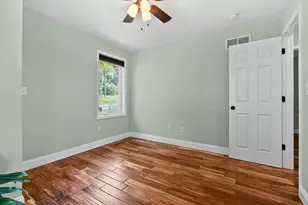 68334 Apple Ln, Benton Harbor, MI 49022 - Photo 17