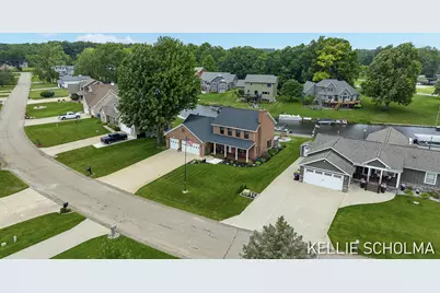 12814 Theris Drive, Wayland, MI 49348 - Photo 3