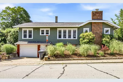 2501 Lakeview Avenue, Saint Joseph, MI 49085 - Photo 1