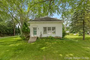 443 East St, Coopersville, MI 49404 - Photo 3