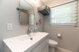 2404 Chaparral St, Kalamazoo, MI 49006 - Photo 13