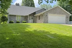 61214 US-131, Three Rivers, MI 49093 - Photo 1