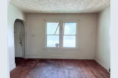 6421 Floyd Avenue, Detroit, MI 48210 - Photo 3