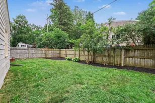 2324 Estelle Dr SE, Grand Rapids, MI 49506 - Photo 19