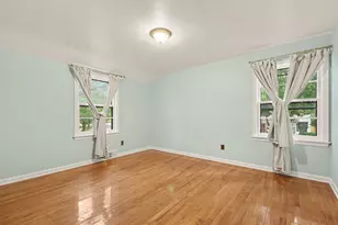 2324 Estelle Dr SE, Grand Rapids, MI 49506 - Photo 13