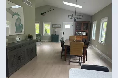 820 W Indiana Street, New Buffalo, MI 49117 - Photo 9