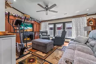 22 Morry St, Hillsdale, MI 49242 - Photo 19