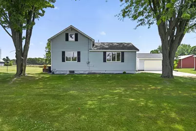 1253 S Waldron Road, Crystal, MI 48818 - Photo 3