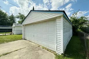 17629 Lincoln Ave, Eastpointe, MI 48021 - Photo 27