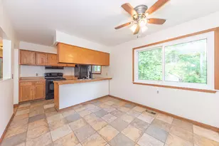 603 Manor Dr, Ann Arbor, MI 48105 - Photo 11