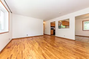 603 Manor Dr, Ann Arbor, MI 48105 - Photo 7