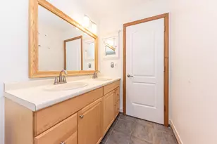 603 Manor Dr, Ann Arbor, MI 48105 - Photo 17
