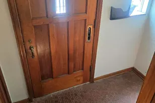 933 Maplegrove Ave, Royal Oak, MI 48067 - Photo 3