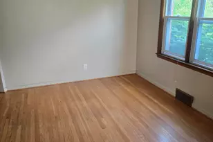 933 Maplegrove Ave, Royal Oak, MI 48067 - Photo 5