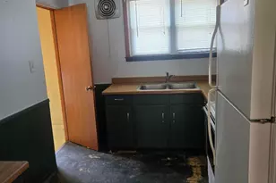 933 Maplegrove Ave, Royal Oak, MI 48067 - Photo 7