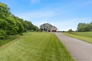 3619 12 Mile Rd NE, Rockford, MI 49341 - Photo 5