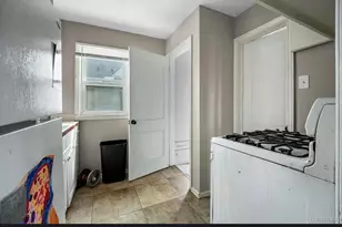 4049 Williams St, Inkster, MI 48141 - Photo 9